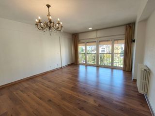 Piso en venta en Zona Fernández Ladreda en Pontevedra