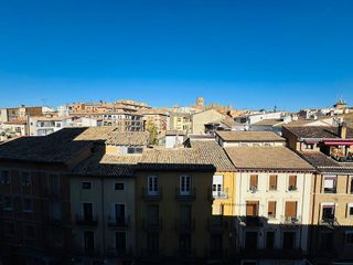 Piso en venta en Casco Antiguo en Huesca
