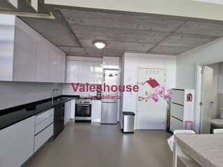 Dúplex en venta en Camarma de Esteruelas