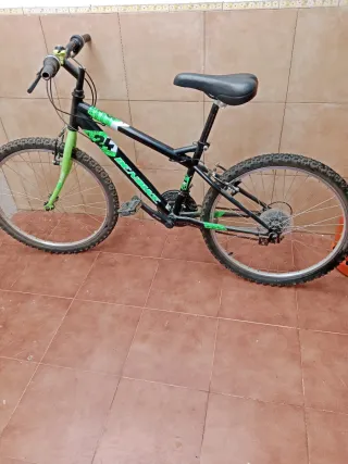 Bicicleta 24 Negra y Verde