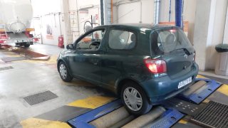 Toyota Yaris 1999