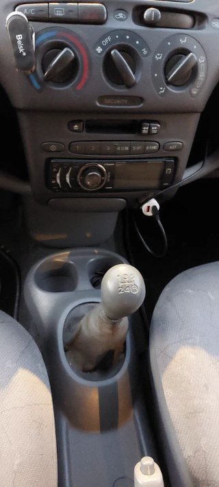 Toyota Yaris 1999
