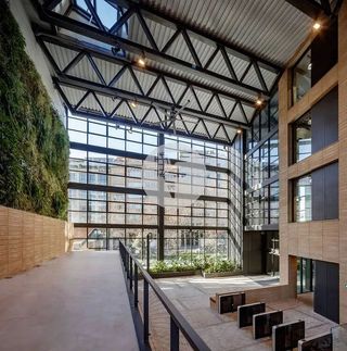 Oficina en alquiler en El Parc i la Llacuna del Poblenou en Barcelona