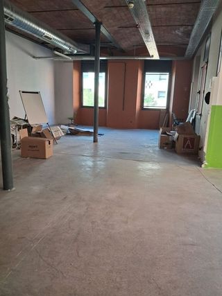 Local comercial en alquiler en Barri del Centre en Terrassa