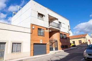 Casa adosada en venta en Centro en Cáceres