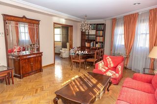 Casa adosada en venta en Centro en Cáceres