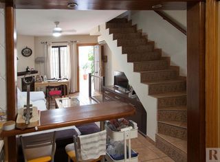 Casa pareada en venta en Playamar en Torremolinos