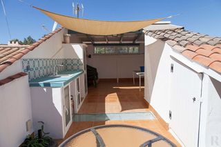 Casa pareada en venta en Playamar en Torremolinos