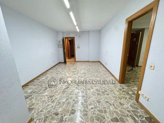 Oficina en alquiler en Plaza España - Villa Pilar - Reyes Católicos - Vadillos en Burgos