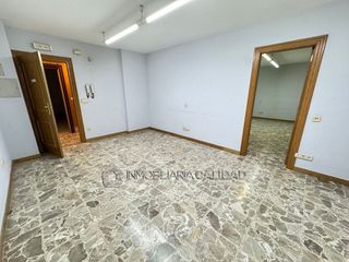 Oficina en alquiler en Plaza España - Villa Pilar - Reyes Católicos - Vadillos en Burgos