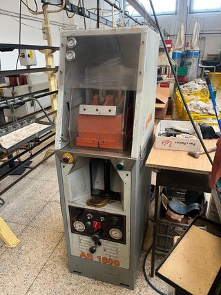 Maquinaria para calzado SOLU-MEC S.L.