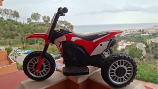 Moto Eléctrica Infantil Honda Roja y Blanca