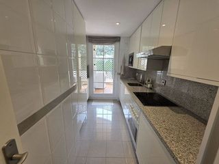 Piso en alquiler en Puerto Banús en Marbella