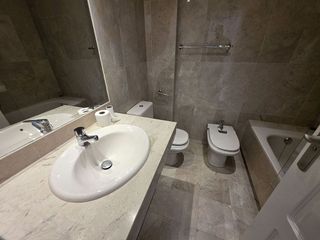 Piso en alquiler en Puerto Banús en Marbella