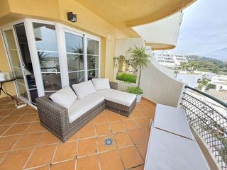 Piso en alquiler en Puerto Banús en Marbella