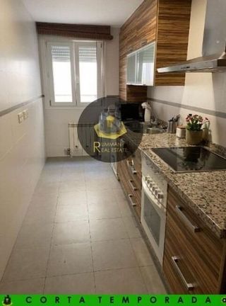 Piso en alquiler en Bola de Oro - Serrallo en Granada