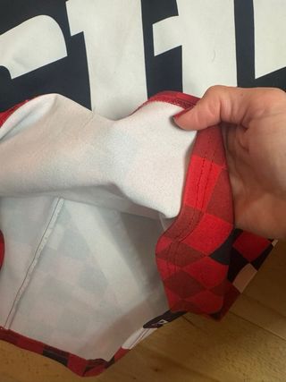 Vestido Peace&chaos negro y rojo