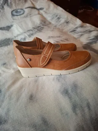 Zapatos planos beige