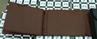 Cartera de piel para hombre