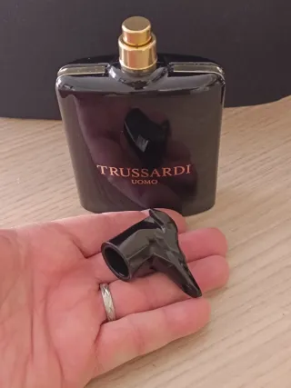 Bottiglie vuote profumi Trussardi, Lattafa, Nabeel