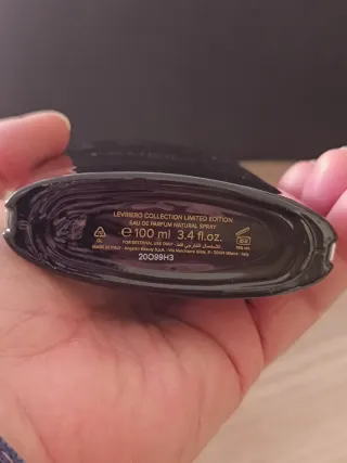 Bottiglie vuote profumi Trussardi, Lattafa, Nabeel