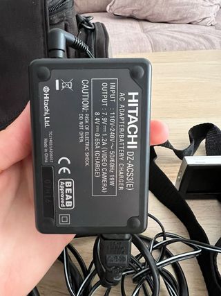 Hitachi DVD HDD Videocámara Hitachi DZ-