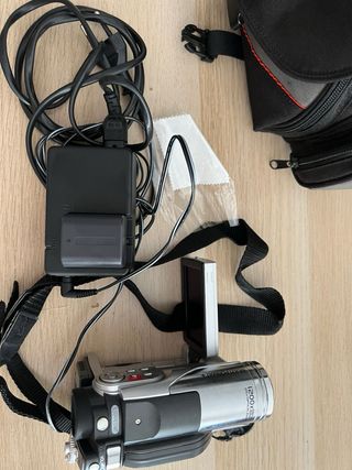 Hitachi DVD HDD Videocámara Hitachi DZ-