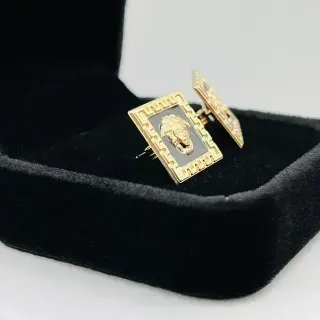 Pendientes Cuadrados Onix y Medusa Oro