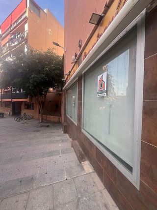 Local comercial en venta en Pueblo Levante en Benidorm