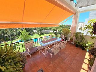 Piso en venta en Torrequebrada en Benalmádena