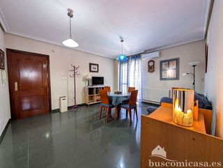 Piso en venta en Linares