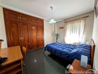 Piso en venta en Linares