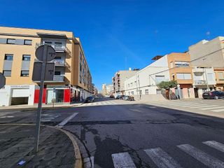 Local comercial en venta en Nules