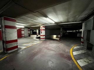 Garaje en venta en Centro en Avilés