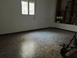 Local comercial en venta en Almansa