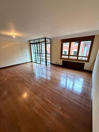 Piso en venta en Zona Teatro Campoamor en Oviedo