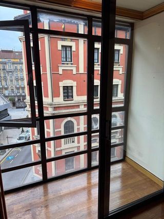 Piso en venta en Zona Teatro Campoamor en Oviedo