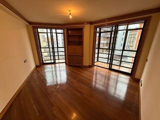 Piso en venta en Zona Teatro Campoamor en Oviedo