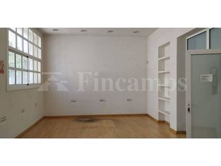 Nave industrial en alquiler en Eixample - Sant Oleguer en Sabadell