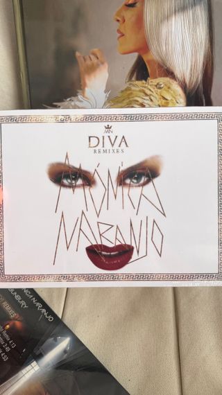 Lote MN Mónica Naranjo: Libro, CD, DVD, cassette