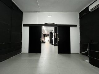 Local comercial en alquiler en Sant Adrià de Besos