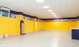 Local comercial en alquiler en Sant Julià - El Pla del Diable en Vilafranca del Penedès