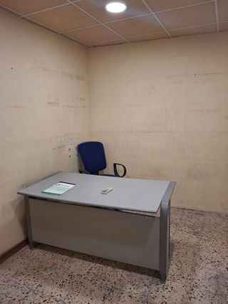 Local comercial en alquiler en Sant Joan Despí