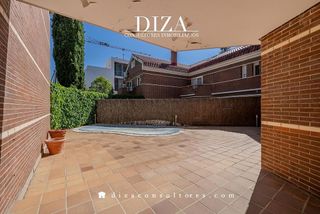 Chalet en alquiler en La Florida - El Plantío en Madrid