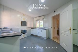 Chalet en alquiler en La Florida - El Plantío en Madrid