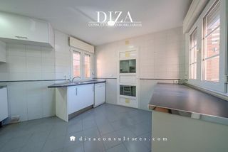 Chalet en alquiler en La Florida - El Plantío en Madrid