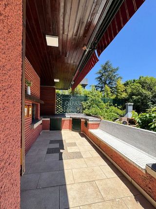 Chalet en alquiler en Piovera - Conde Orgaz en Madrid