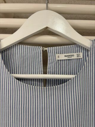 Blusa Zara Rayas Azules y Blancas