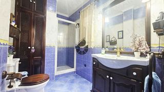 Casa adosada en venta en Gelves