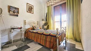 Casa adosada en venta en Gelves